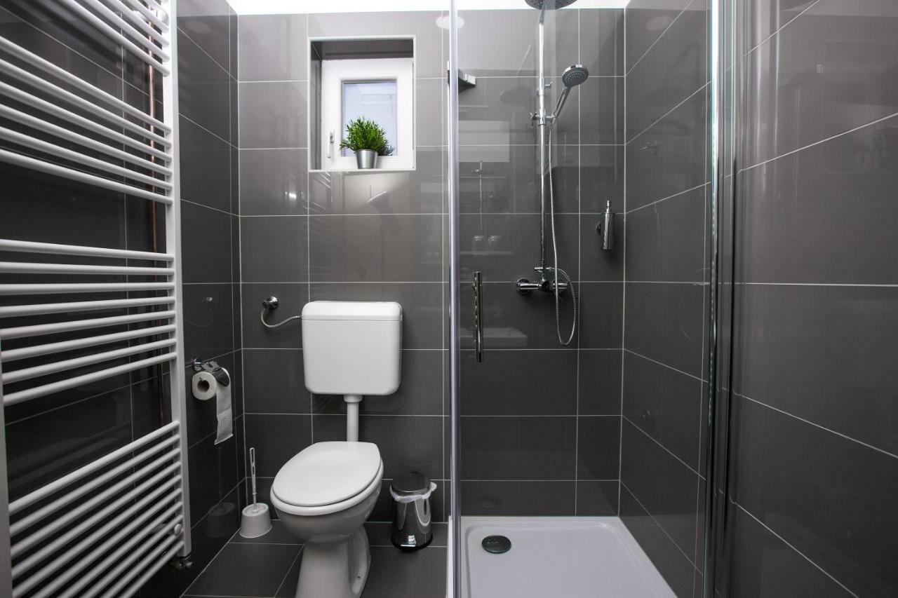 Dub Apartments Zagreb - Free Parking Luaran gambar