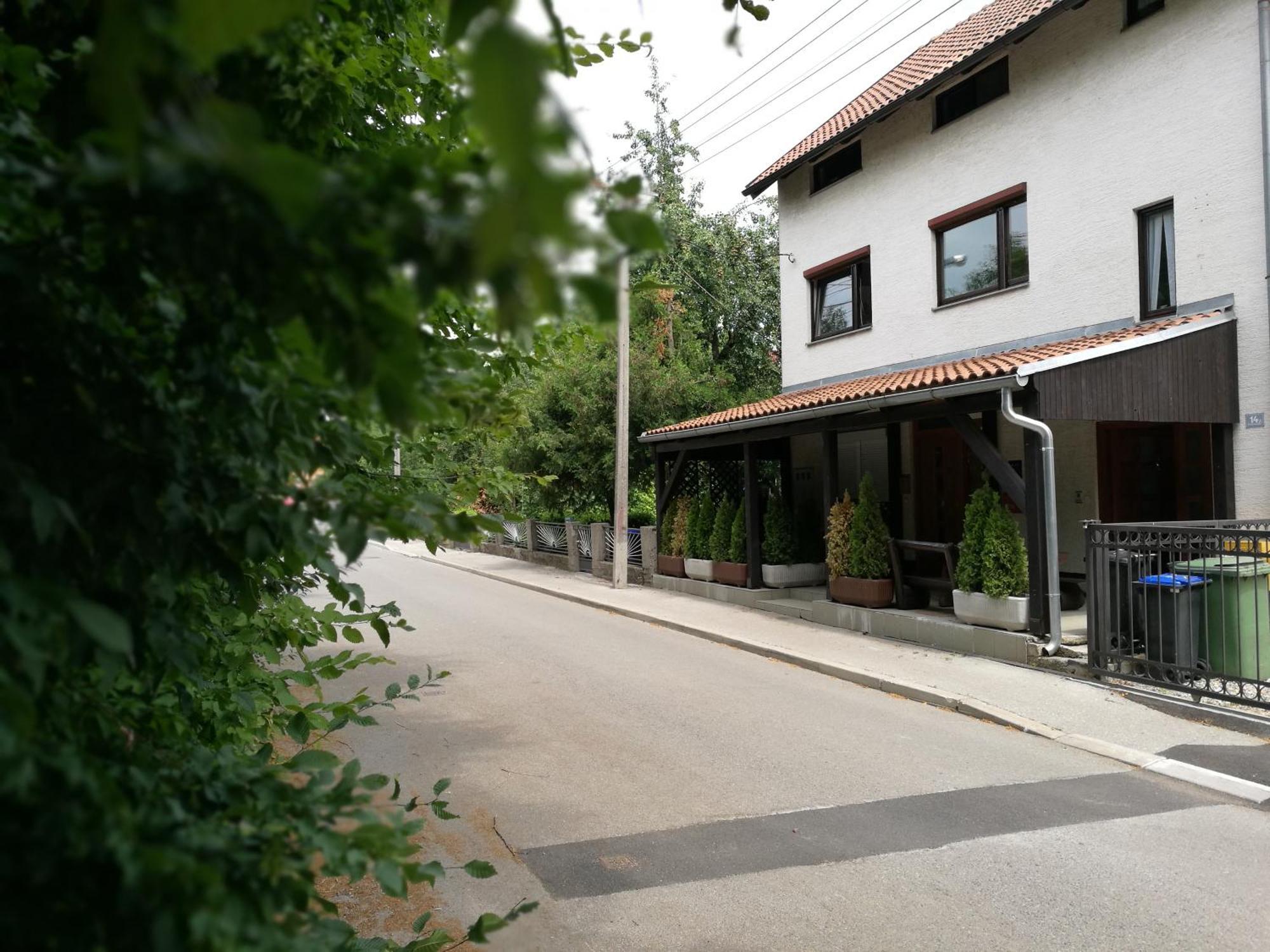 Dub Apartments Zagreb - Free Parking Luaran gambar